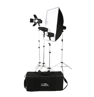 Doerr set 2x SMART LCD 300/ 2x200 Ws, 4x stojan, 2x softbox, 2x klapky+spot, RC a taška