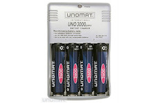 Nabíječka Unomat UNO 3000 + 4 ks AA NiMH 2600 mAh